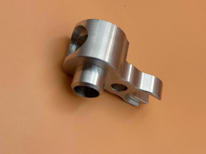 Precision CNC plictisitor conducând inovația tehnologică a prelucrării găurilor de înaltă precizie